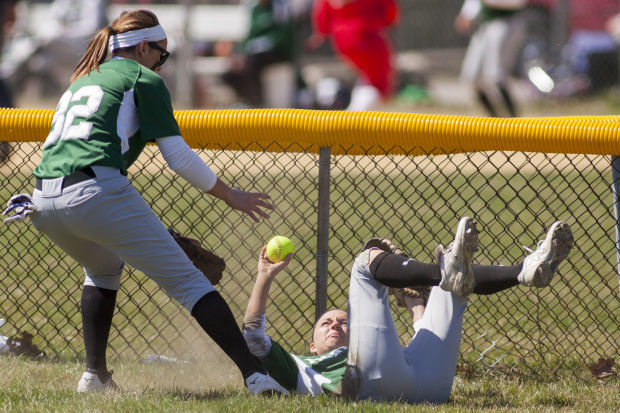 041115-softball-03